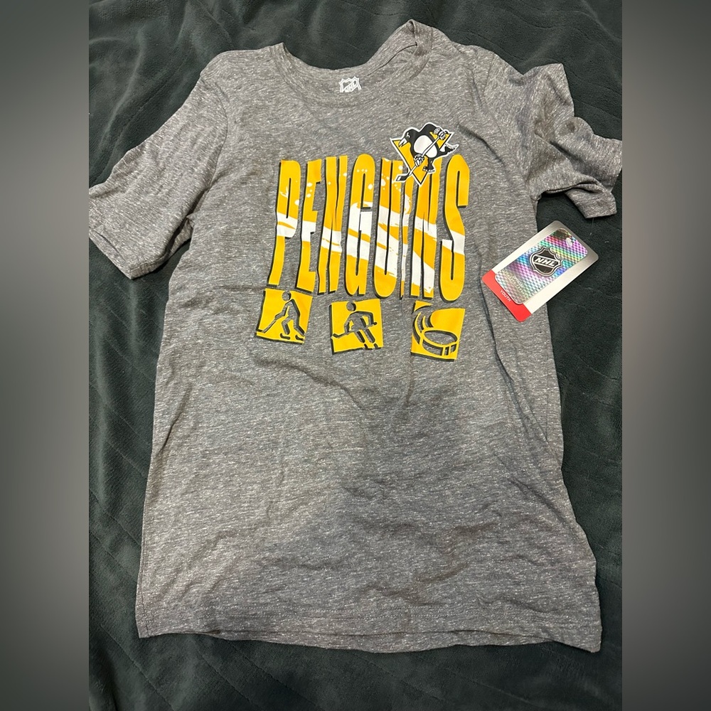 Nhl youth gray tshirt penguins sz L (14/16) nwt
